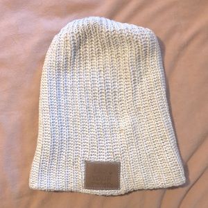 Love Your Melon beanie beige with leather accent